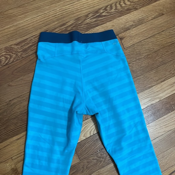 Nike Pro Dri-Fit Leggings - Picture 4 of 4
